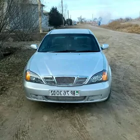 Daewoo Magnus 2001
