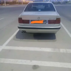 BMW 525 1992