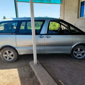 Toyota Previa 1993