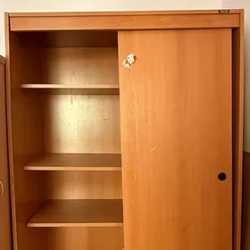 Шкаф
