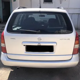 Opel Astra 2002