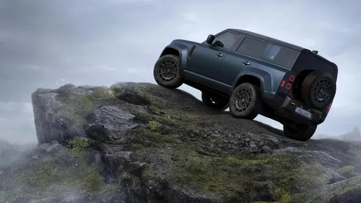 Land Rover Defender 2026 tanyşdyryldy: BMW-den V8 hereketlendiriji we 635 at güýji
