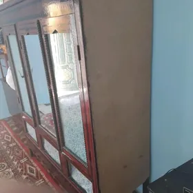ýük galdyrýaň