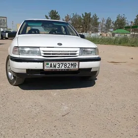 Opel Vectra 1992
