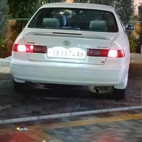 Toyota Camry 1997