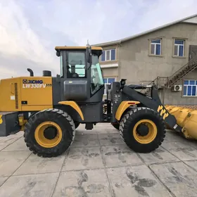 XCMG LW300F 2022