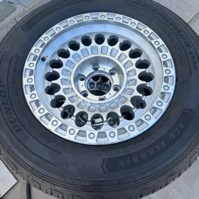 Toyoto Prado 2024 teker