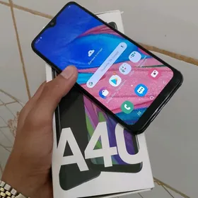 Samsung A40 4/64Gb