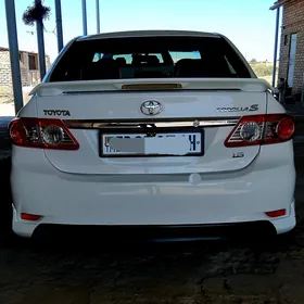 Toyota Corolla 2011