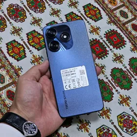 Tecno Spark 20. 8/128