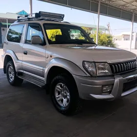 Toyota Land Cruiser Prado 2000
