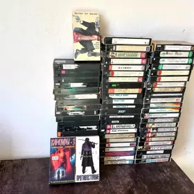 Видеокассеты (VHS)