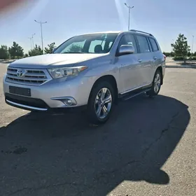 Toyota Highlander 2011