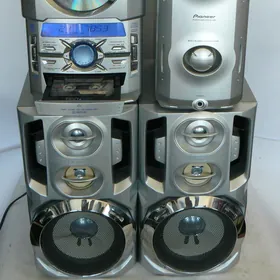 Pioneer sentr  CD Aux Пионер