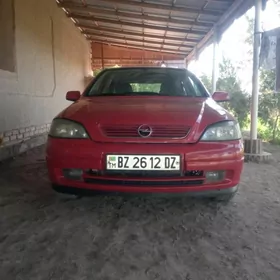 Opel Astra 2003