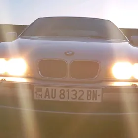 BMW E39 1998