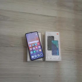 REDMI NOT 13 (8/256) TAZE