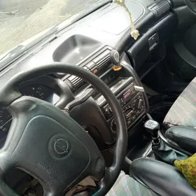 Opel Astra 1996
