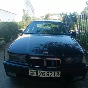 BMW 325 1993