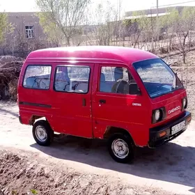 Daewoo Damas 1993