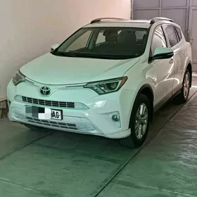 Toyota RAV4 2018