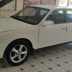 Toyota Camry 1996