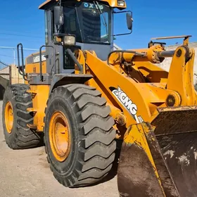 XCMG LW500F 2010