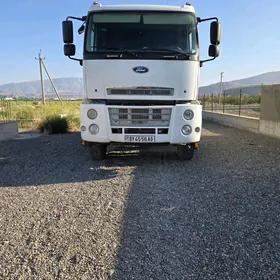 Ford Cargo 3535D 2014