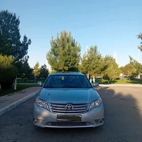Toyota Avalon 2011