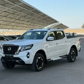 Nissan Navara 2024