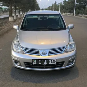 Nissan Versa 2010