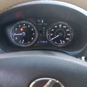 Lexus ES 350 2011