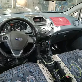 Ford Fiesta 2011