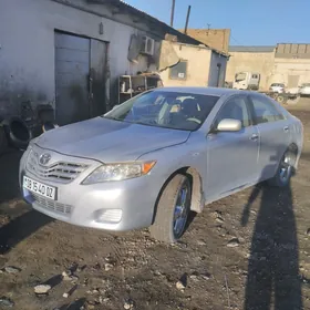 Toyota Camry 2010
