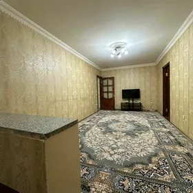 Arenda 11Mkr 2komnat 2etaj