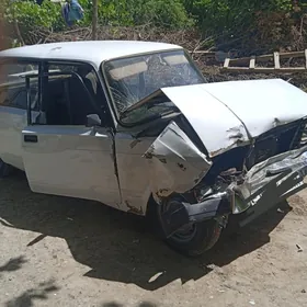 Lada 2107 2000