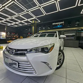 Toyota Camry 2016
