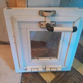 окно