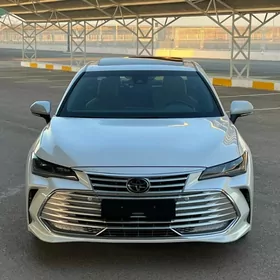 Toyota Avalon 2021