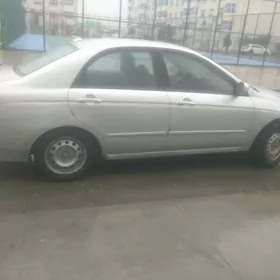 Kia Amanti 2004
