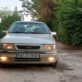 Opel Vectra 1992