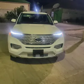 Ford Explorer 2020