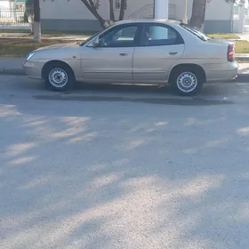 Daewoo Nubira 2000