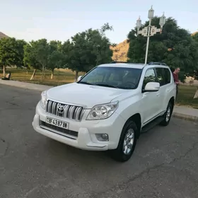 Toyota Land Cruiser Prado 2012