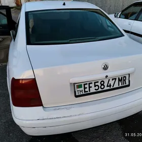 Volkswagen Passat 1998