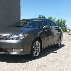 Toyota Camry 2005