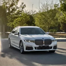 BMW 740 2020