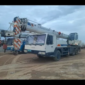 XCMG 25 2013