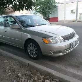 Toyota Avalon 2000