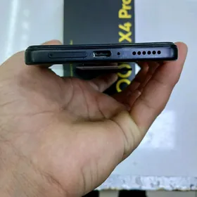 poko x4 pro 8.256lik 1800